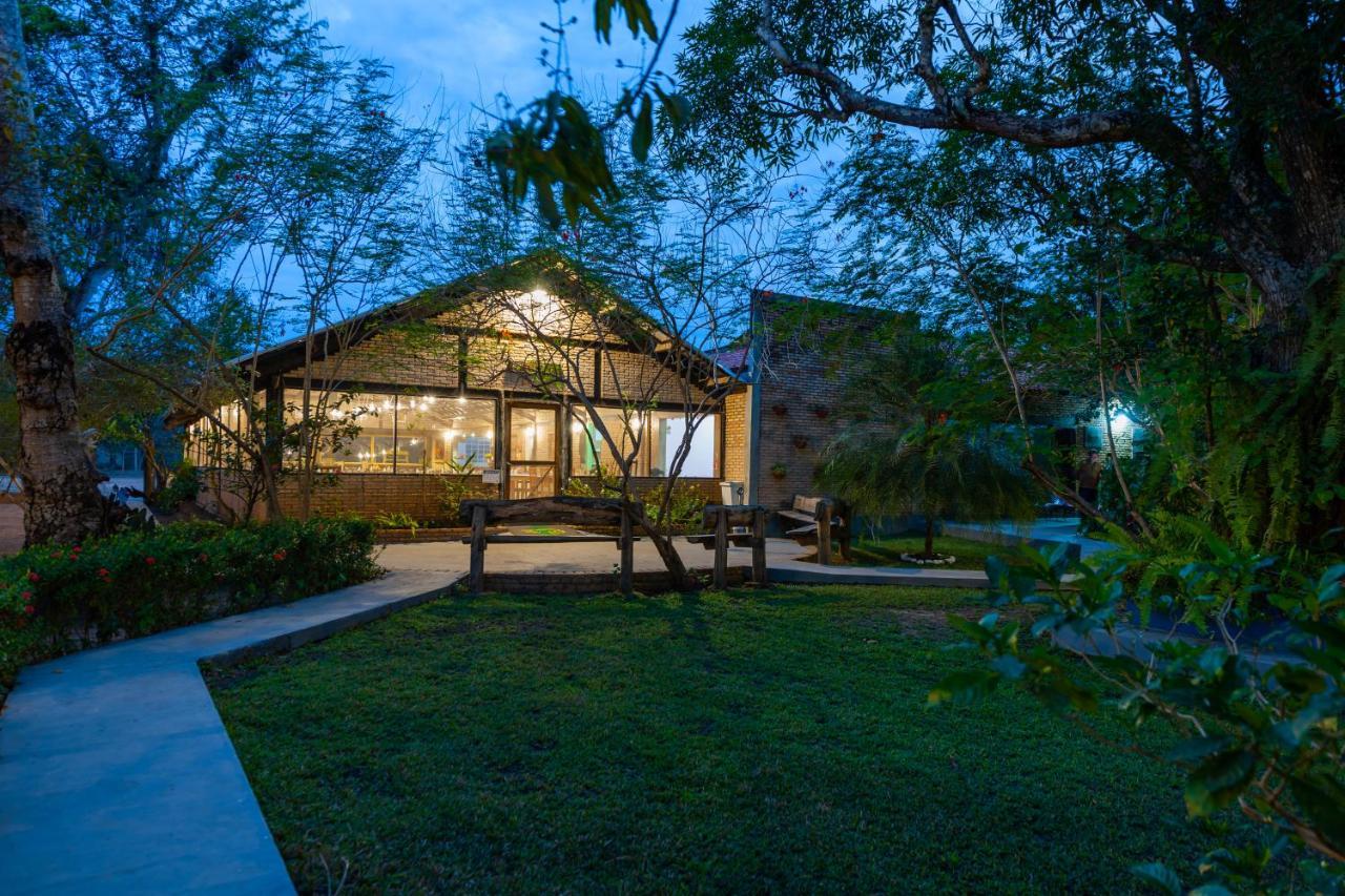Pousada Rio Claro Pocone Exterior photo